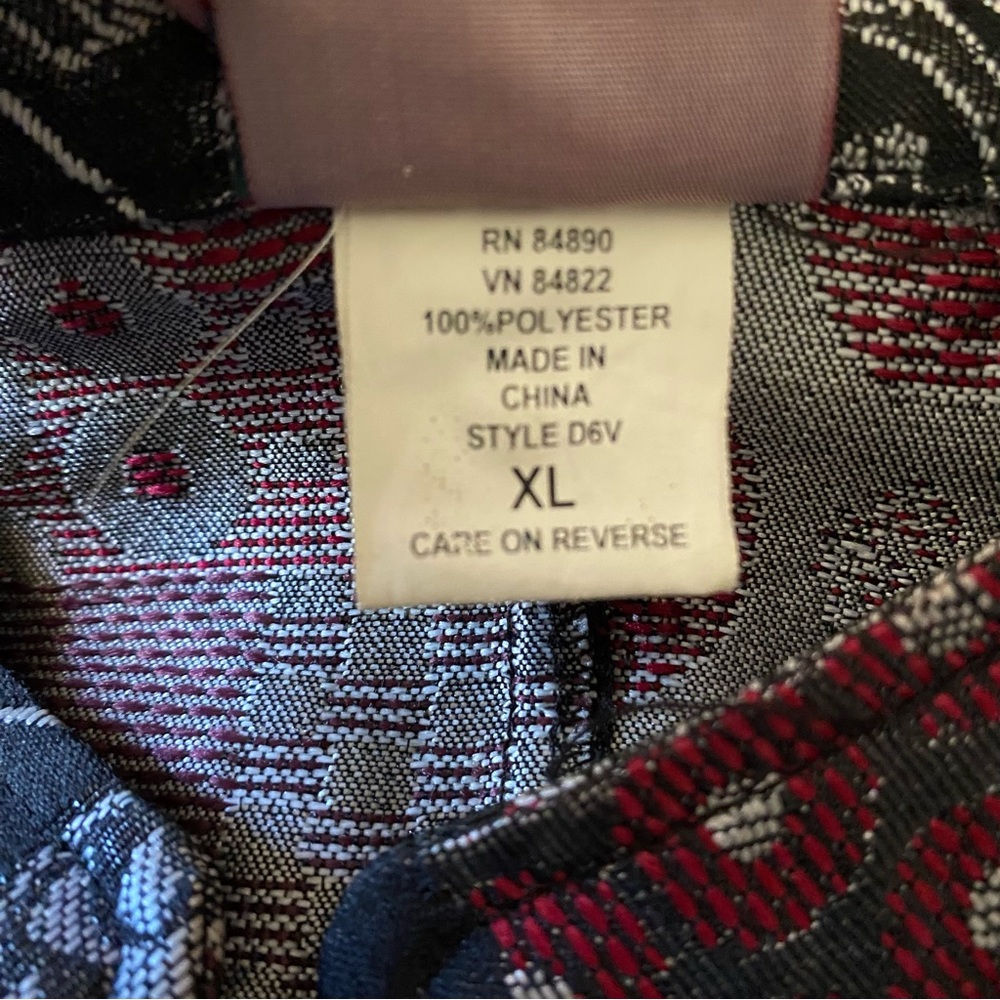 Tudor Court Large Red Silver Tapestry Lightweight Career Festive Jacket Size XL - Picture 7 of 9